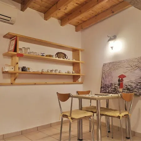 Odyssey House Villa La Canea