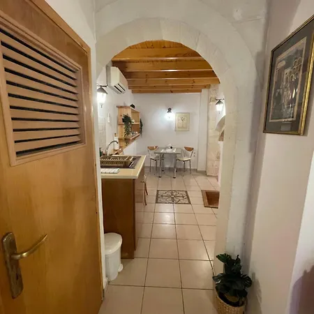 Odyssey House Вилла *