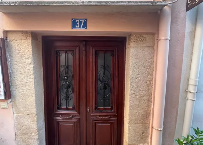 Odyssey House Villa *