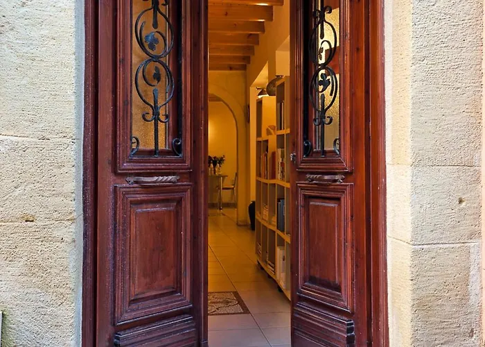 Odyssey House * La Canea