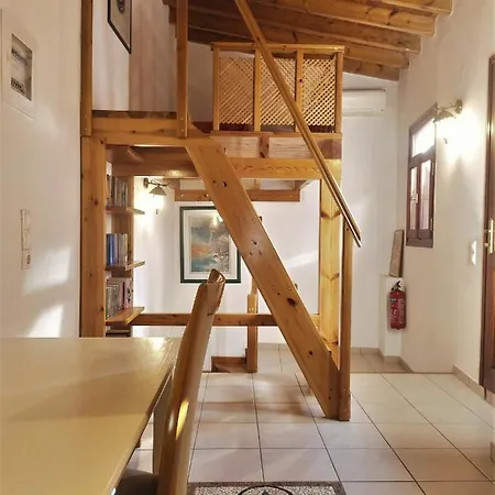 Odyssey House * Chania (Crete)